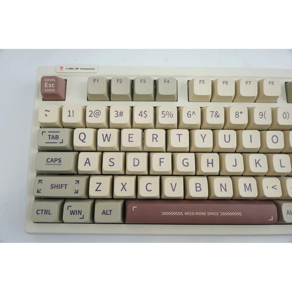 Epomaker RT100 Mechanical Keyboard Retro White Wireless Bluetooth Excellent